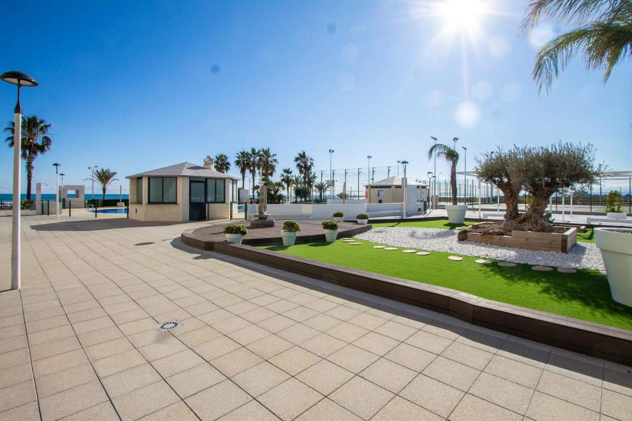 Espacio 8 - Primera Linea De Playa Cullera Bagian luar foto